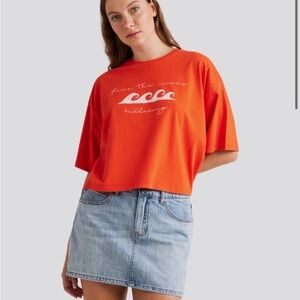 NWT Billabong Women's Bright Red Wave Tee
